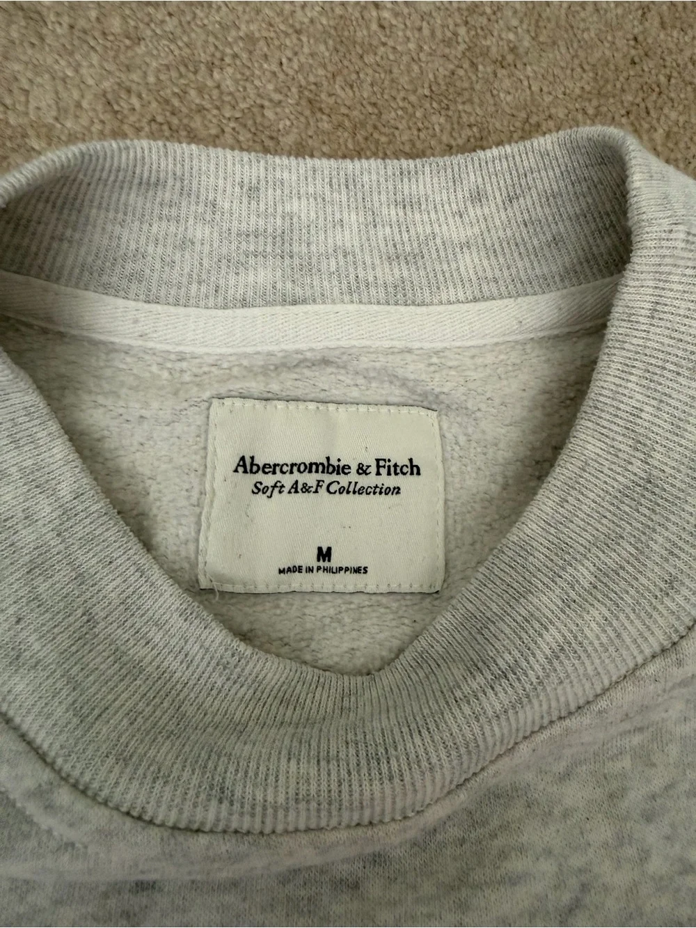 Abercrombie & Fitch Light Heather Gray Crewneck Sweatshirt - Picture 3 of 3
